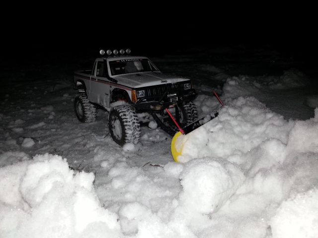 axial wraith snow plow