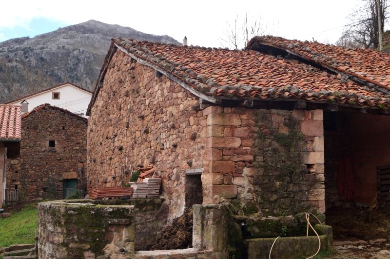 Conociendo España - Blogs de España - Suances (3d): Cantabria Occidental pasada por agua (5)
