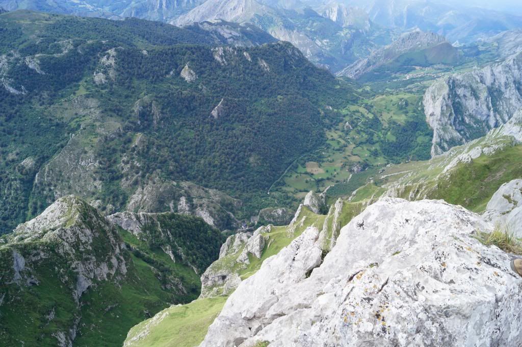 Descubriendo Asturias - Blogs de España - Mirador de Ordiales: La magia de los Picos de Europa (18)