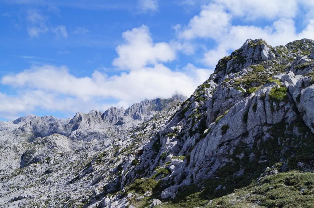 Descubriendo Asturias - Blogs de España - Mirador de Ordiales: La magia de los Picos de Europa (16)
