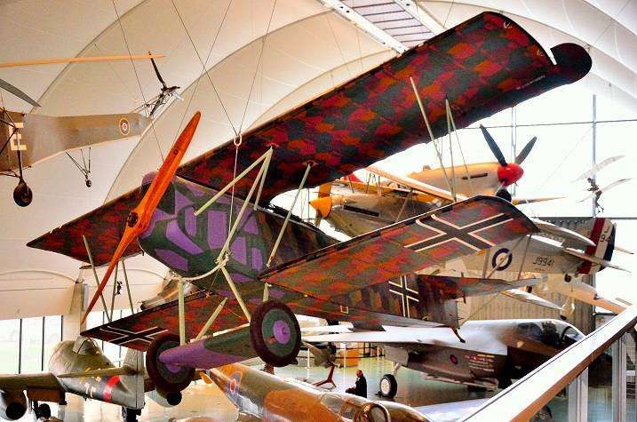 IMAGE: http://i1300.photobucket.com/albums/ag86/viscountdriver/hendon_zpsb0747444.jpg