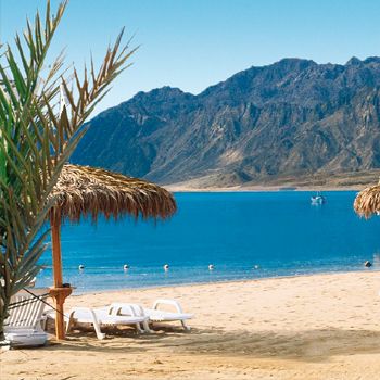 photo Fustany-Lifestyle-Living-Easter 2016-Six Beautiful Places to Spend Your Easter Vacation in Egypt-Ain Sokhna_zpst3kvvlul.jpg