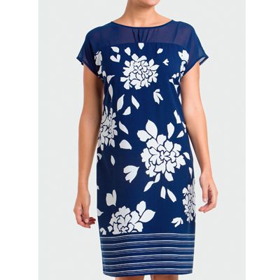  photo Large-fustany-Fashion-items-you-can-buy-for-your-mother-on-mother-s-day-punt roma_zpskmnjtlf2.jpg