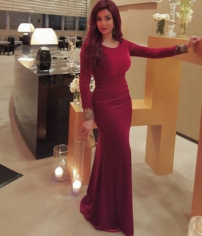  photo fustany-fashion-celebrity style-arab tv hosts-lojaine omran_zpswzaejus8.jpg