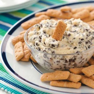 photo fustany-lifestyle-kitchen-new years eve house party snackas-chocolate chip dip_zpsilxjynmf.jpg
