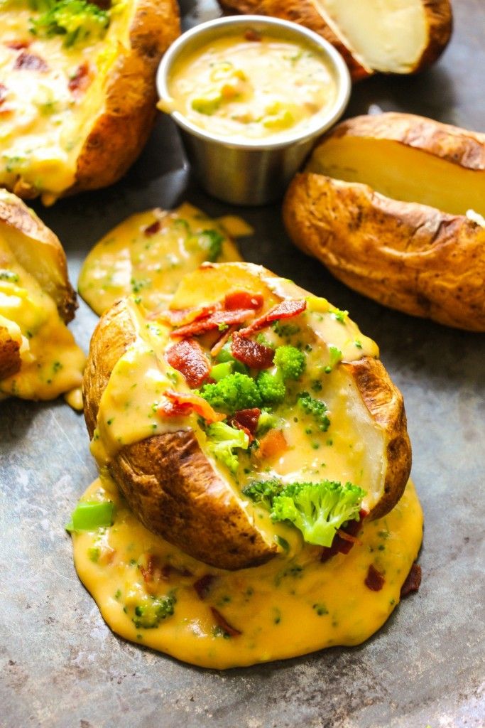 photo fustany-lifestyle-the kitchen-How to Make Delicious Cheese Sauce and How to Eat It in 10 Different Ways-7_zpsmky484u2.jpg