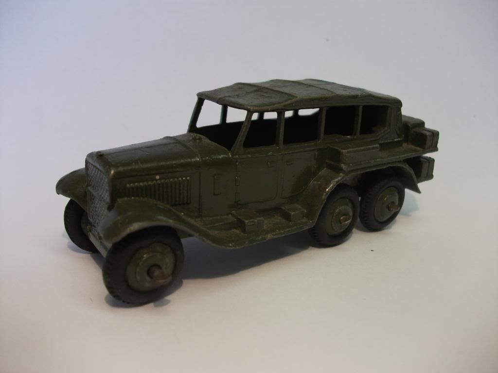 dinky reconnaissance car