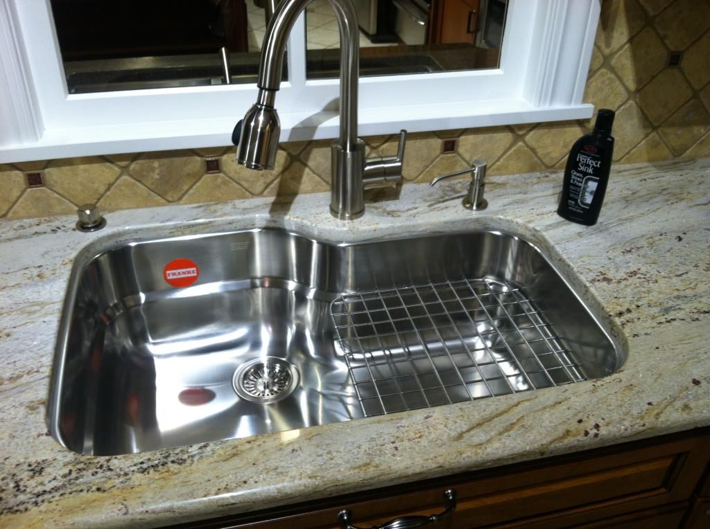 sink with built in strainer